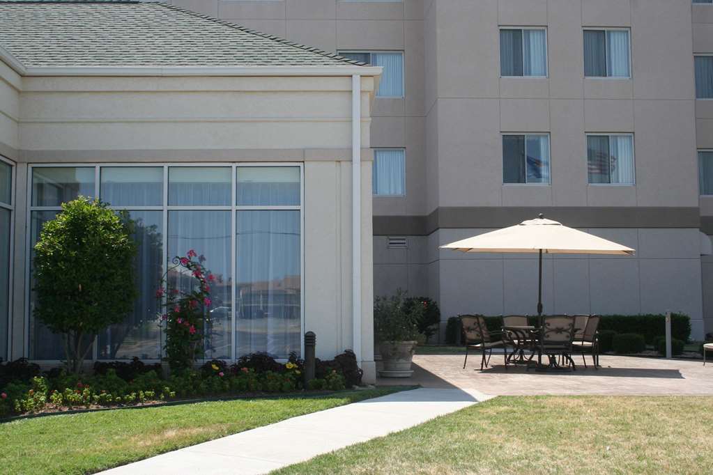 Hilton Garden Inn Oklahoma City Airport Exterior foto